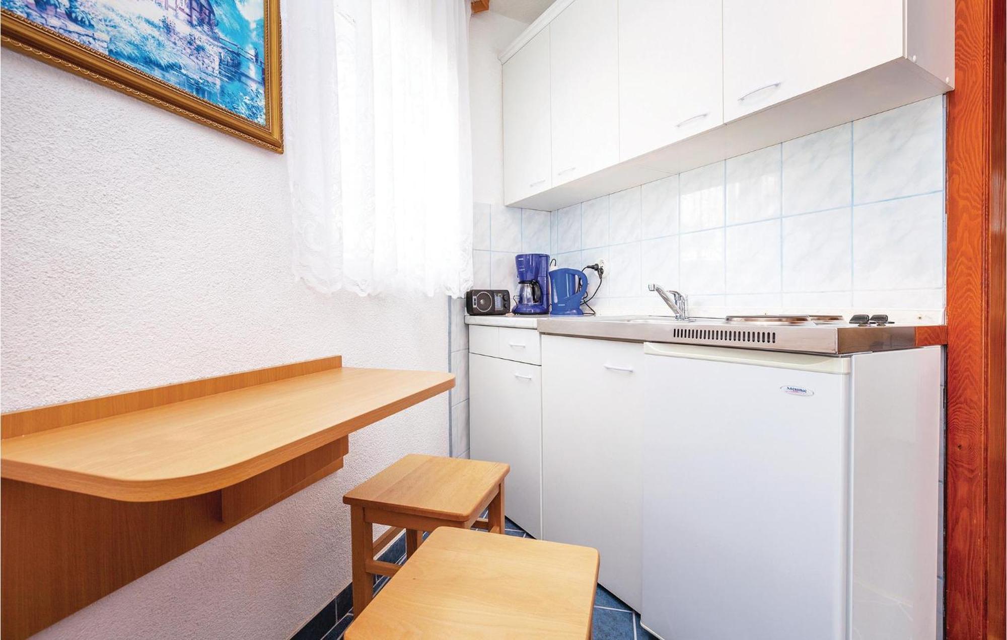 Stunning Apartment In Crikvenica With Wifi المظهر الخارجي الصورة