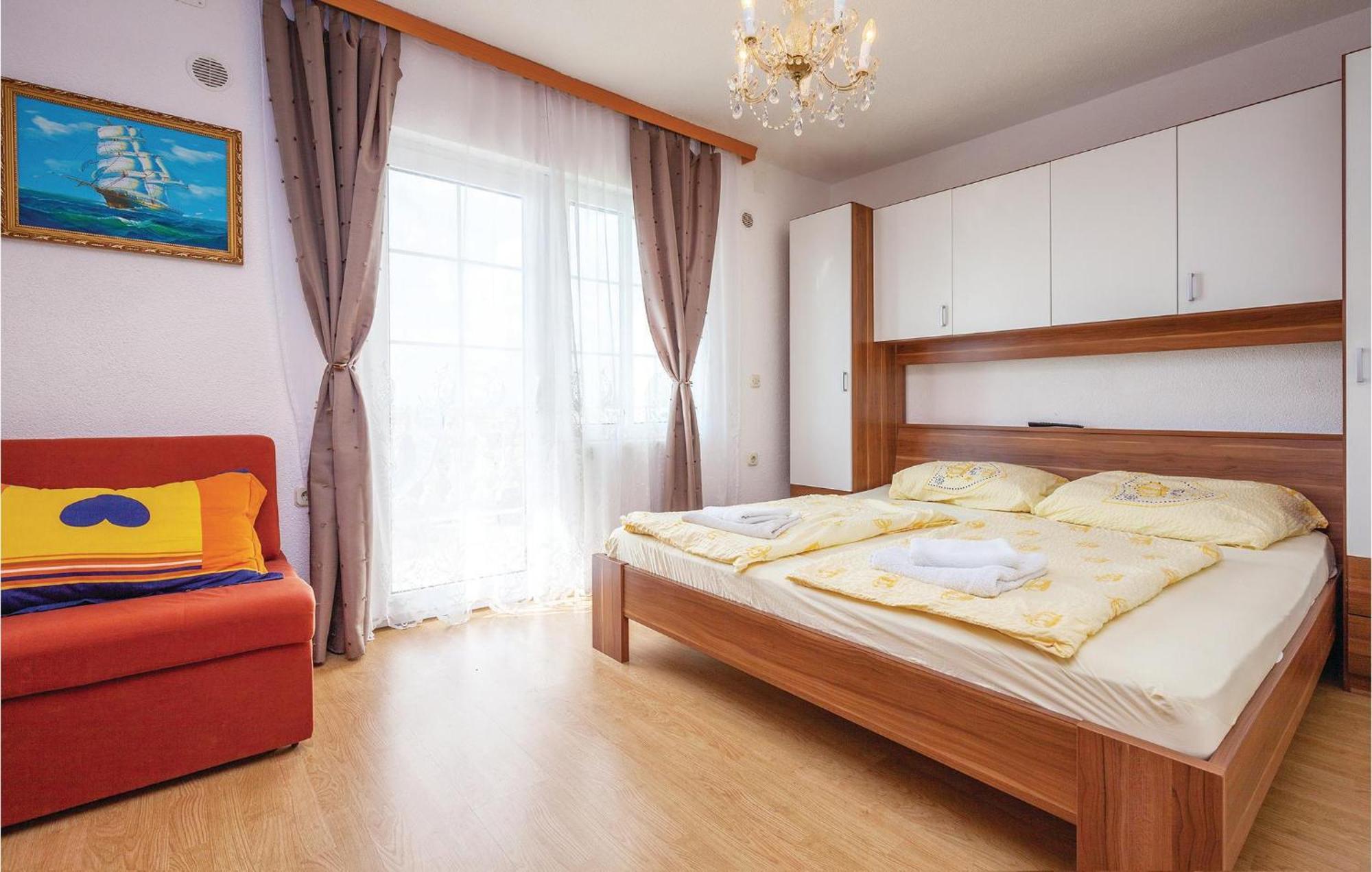 Stunning Apartment In Crikvenica With Wifi المظهر الخارجي الصورة